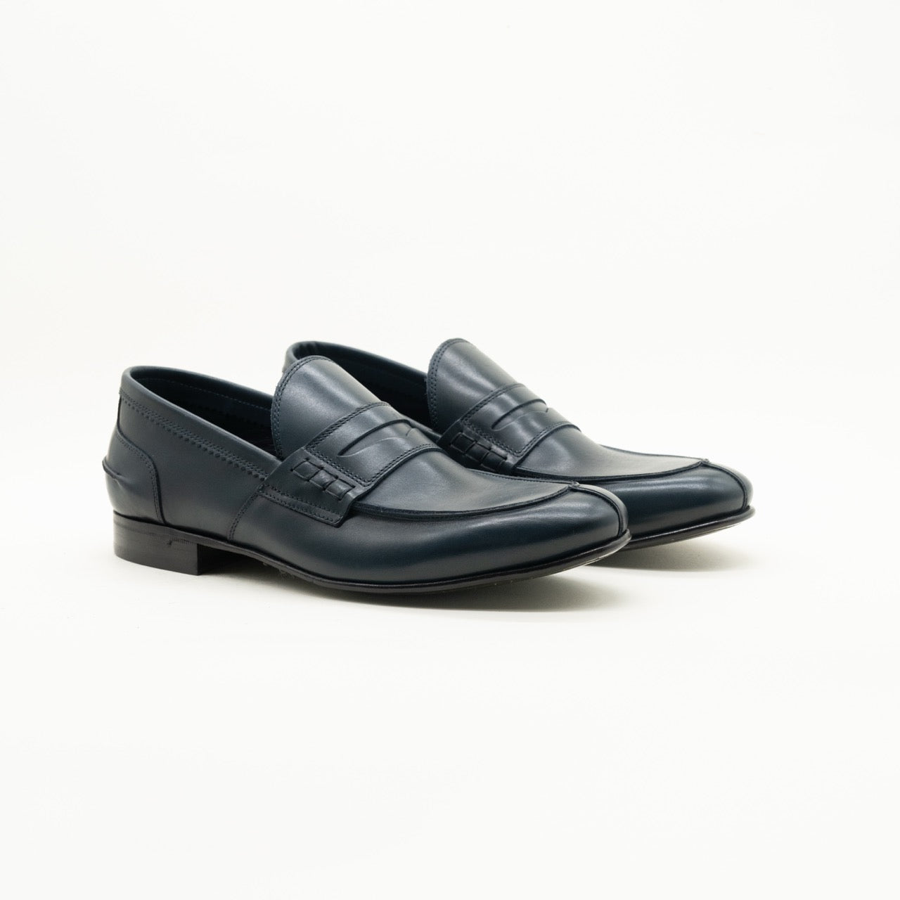 Mocassino Cambridge in Vitello Blu Spazzolato – Suola Cuoio